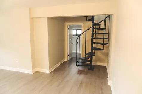6034 North Wolcott Avenue Chicago IL 60660