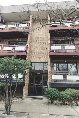 6034 North Wolcott Avenue Chicago IL 60660