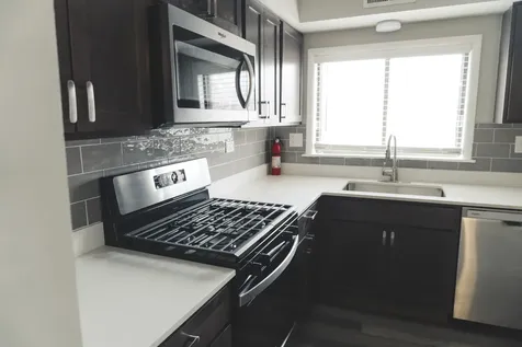 6034 North Wolcott Avenue Chicago IL 60660