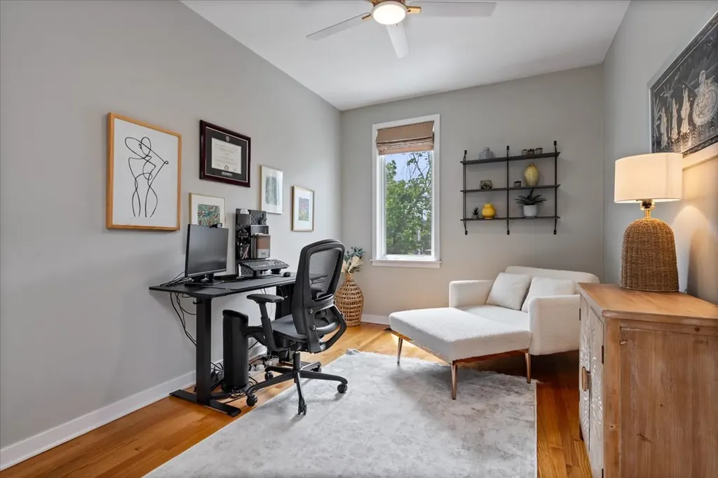 1350 West Wrightwood Avenue Chicago IL 60614