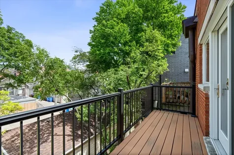 1350 West Wrightwood Avenue Chicago IL 60614