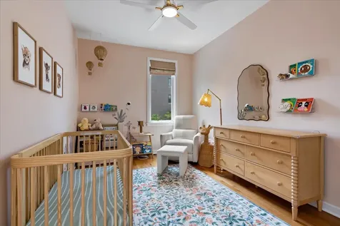 1350 West Wrightwood Avenue Chicago IL 60614