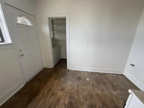 7351 North Damen Avenue Chicago IL 60645