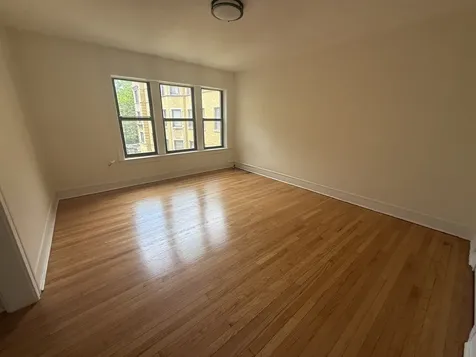 7351 North Damen Avenue Chicago IL 60645