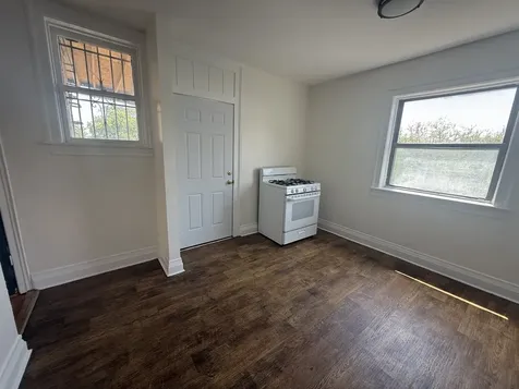 7351 North Damen Avenue Chicago IL 60645