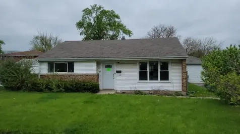 62 Sauk Trail Park Forest IL 60466