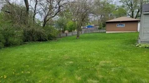 62 Sauk Trail Park Forest IL 60466