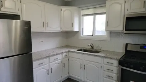 62 Sauk Trail Park Forest IL 60466