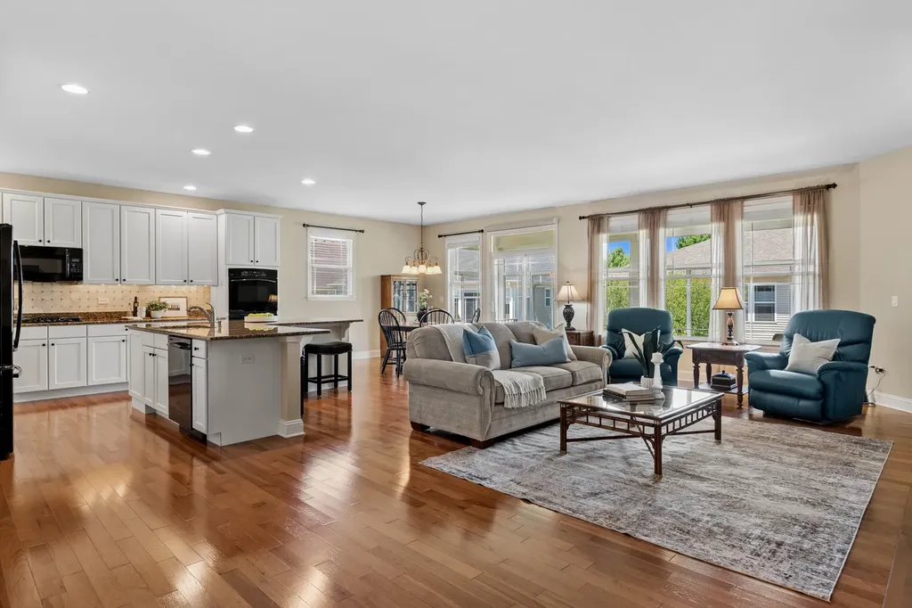 2807 Edgebrook Court Naperville IL 60564