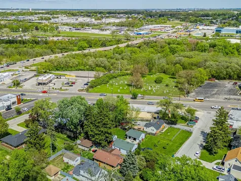 1045 Palace Street Aurora IL 60506