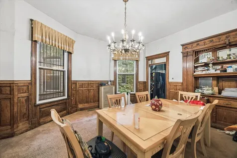 3633 South Giles Avenue Chicago IL 60653