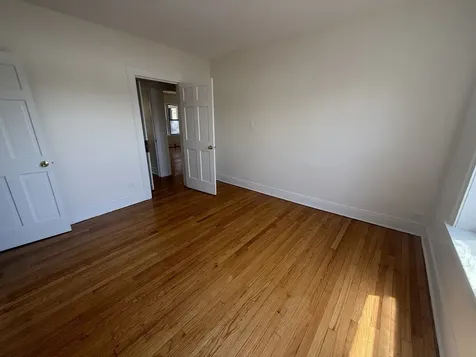 7351 North Damen Avenue Chicago IL 60645
