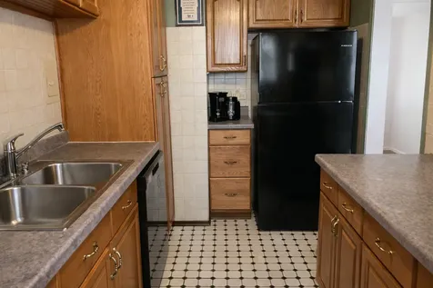 1706 West Jarvis Avenue Chicago IL 60626