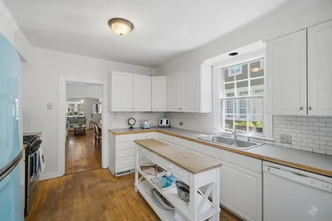 233 East Center Avenue Lake Bluff IL 60044