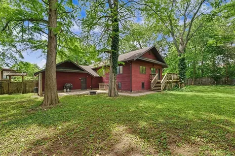 2304 East Shurts Circle Urbana IL 61801