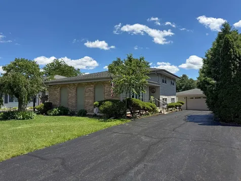 1406 Taft Avenue Wheaton IL 60189