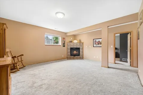 702 Hickory Street Lemont IL 60439