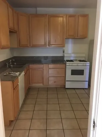 3700 North Southport Avenue Chicago IL 60613