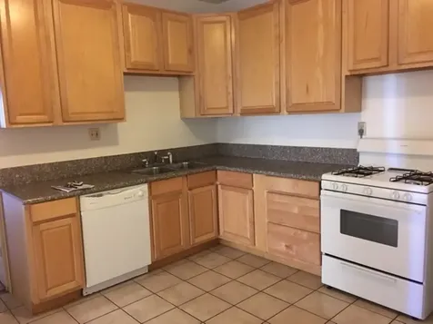 3700 North Southport Avenue Chicago IL 60613