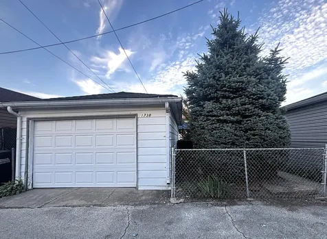 1738 North 75th Avenue Elmwood Park IL 60707