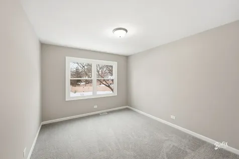 1005 Cooper Court Buffalo Grove IL 60089