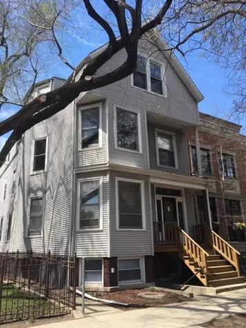 3822 North Wayne Avenue Chicago IL 60613