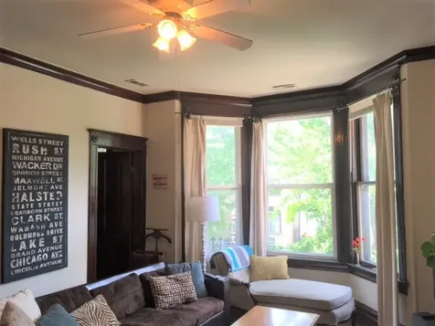 1237 West Wellington Avenue Chicago IL 60657