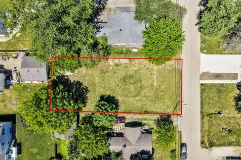 34816 North Forest Avenue Ingleside IL 60041