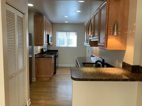 7402 North Damen Avenue Chicago IL 60645