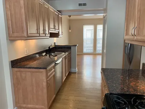7402 North Damen Avenue Chicago IL 60645