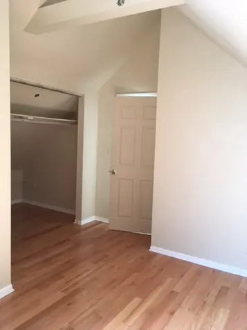 1237 West Wellington Avenue Chicago IL 60657