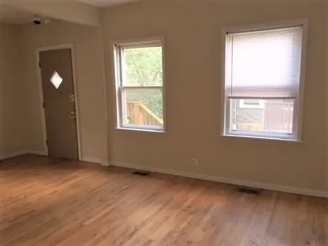 1237 West Wellington Avenue Chicago IL 60657