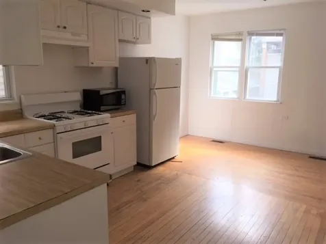 1237 West Wellington Avenue Chicago IL 60657