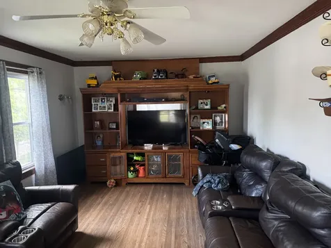 493 Columbia Avenue Elgin IL 60120