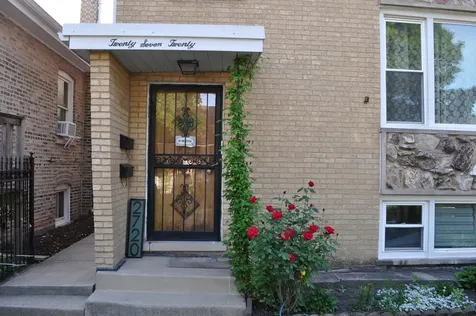 2720 North Menard Avenue Chicago IL 60639