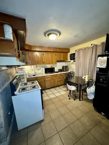 4916 West 29th Street Cicero IL 60804