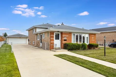 6117 West 80th Street W Burbank IL 60459