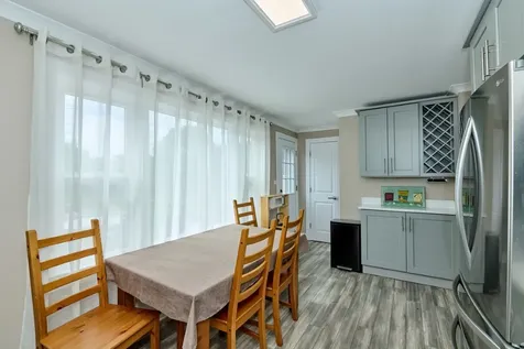 926 North Boxwood Drive Mount Prospect IL 60056