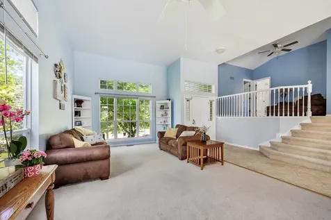 5718 Breezeland Road Carpentersville IL 60110