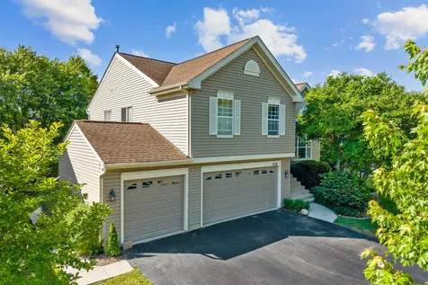 5718 Breezeland Road Carpentersville IL 60110