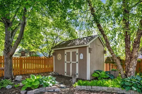 5718 Breezeland Road Carpentersville IL 60110
