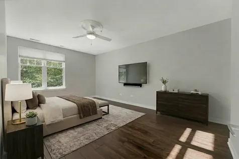 140 North Euclid Avenue Oak Park IL 60302