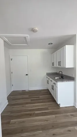 8867 Mobile Avenue Oak Lawn IL 60453