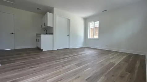 8867 Mobile Avenue Oak Lawn IL 60453