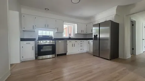 8867 Mobile Avenue Oak Lawn IL 60453