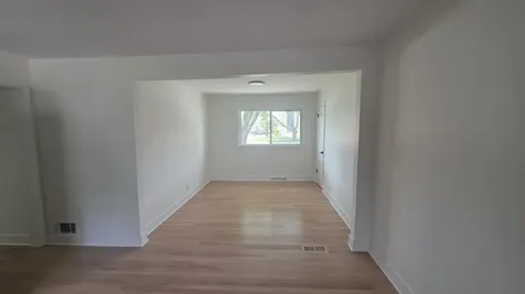 8867 Mobile Avenue Oak Lawn IL 60453