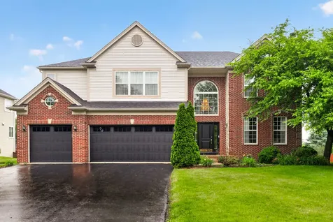 2560 Mc Duffee Circle North Aurora IL 60542