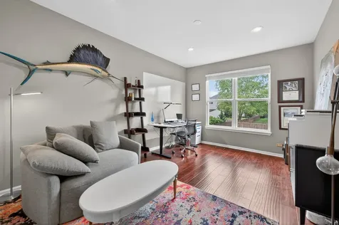 2560 Mc Duffee Circle North Aurora IL 60542