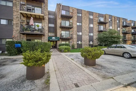 8970 North Parkside Avenue Des Plaines IL 60016