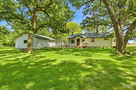 7823 Galena Road Bristol IL 60512